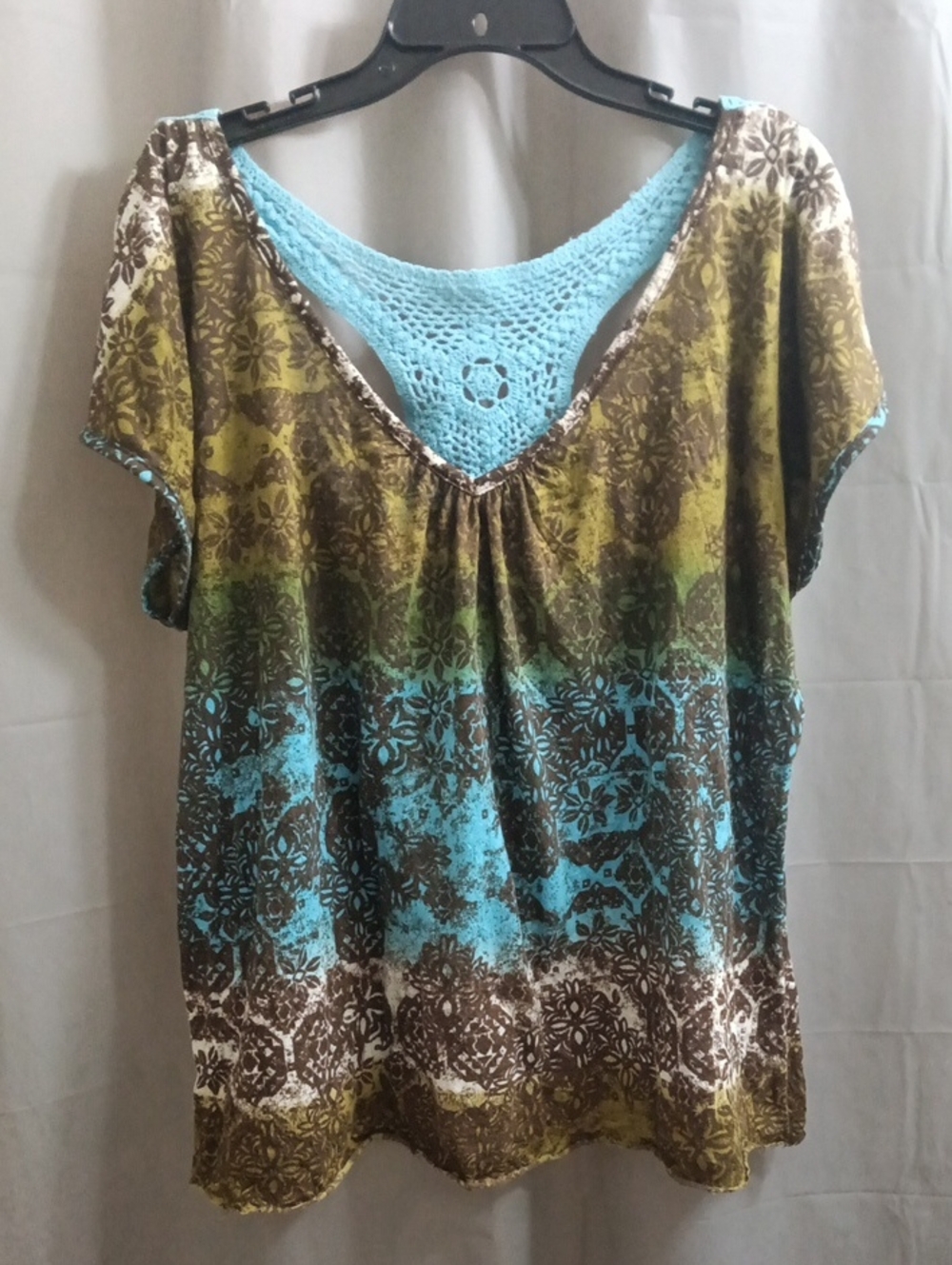 Eyeshadow Brown and Turquoise Crochet-Back Short Sleeve Tunic
